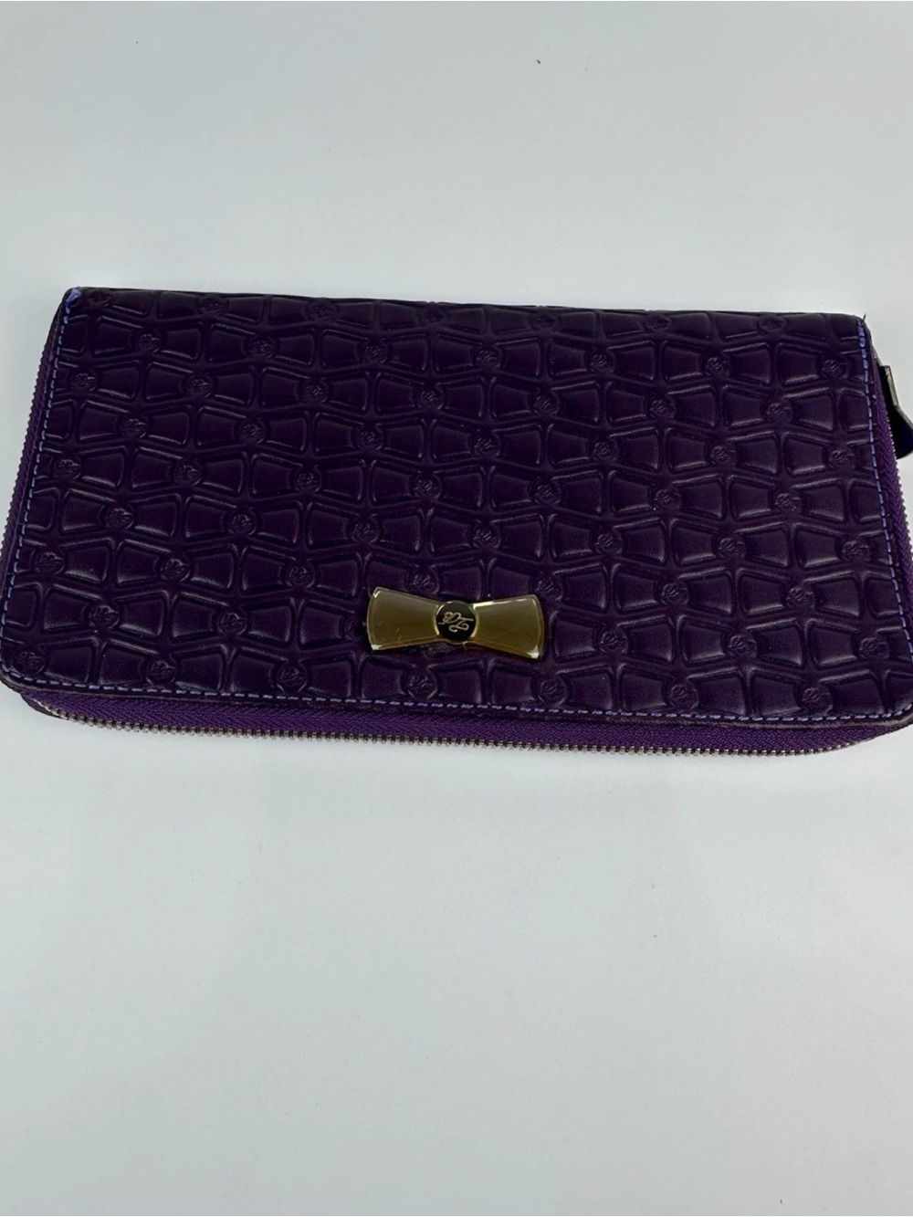 Ted Baker Women’s Wallet Closure Zip Purple Leather